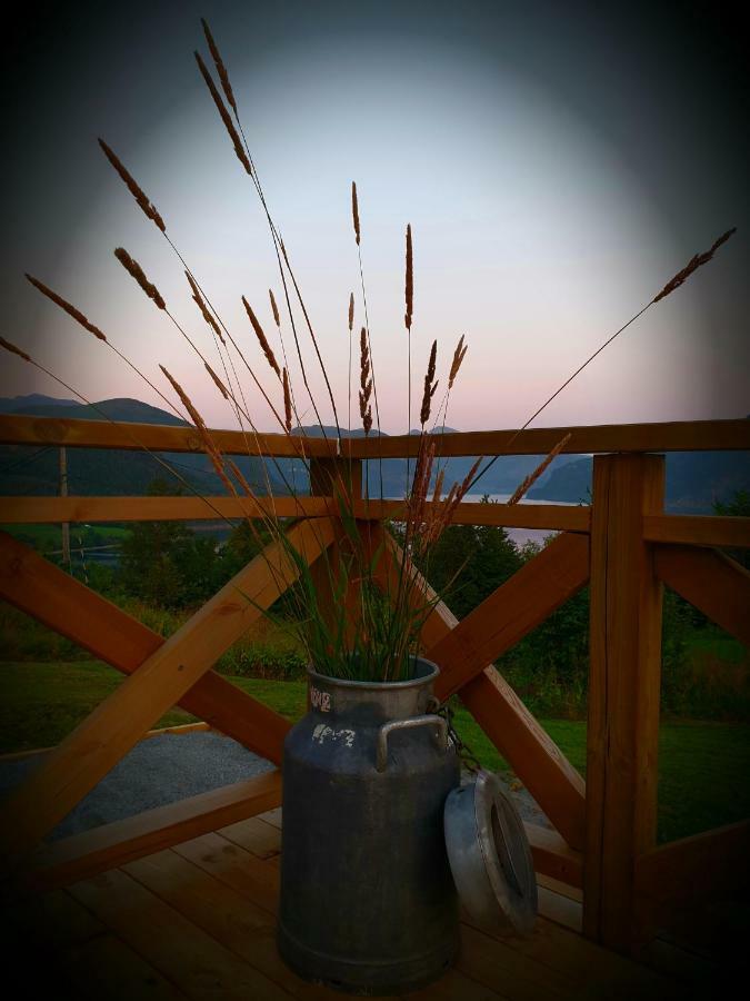Fjords View Villa Sjøholt Екстериор снимка